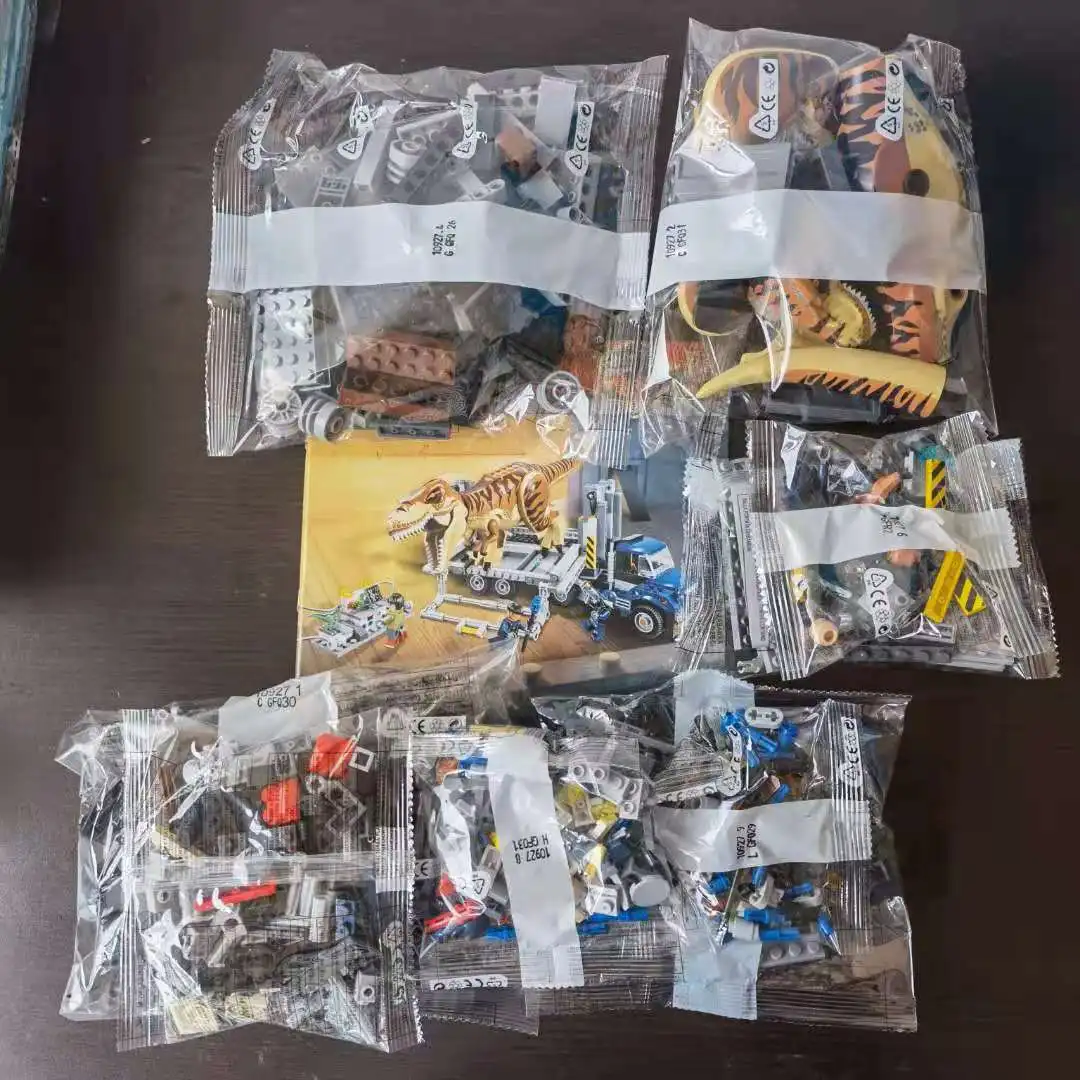 Jurassic World 2 T Rex Transport Building Blocks Indominus Dinosaur 75933 Jurassic Dinosaur Toys Bricks for Kids Gift
Jurassic World 2 T Rex Transport Building Blocks Indominus Dinosaur 75933 Jurassic Dinosaur Toys Bricks for Kids Gift