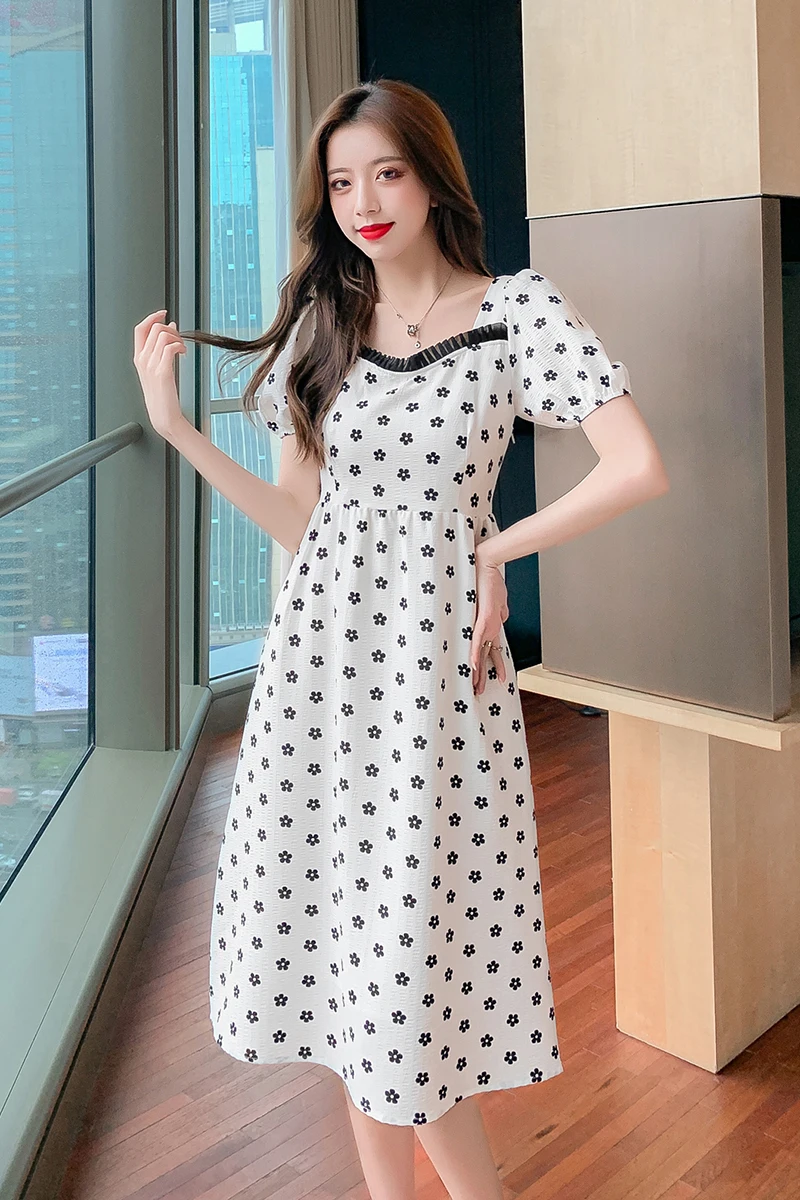 Chiffon Slim Women's Dress New Casual Fashion Short Sleeve Dresses Flowers Square Collar Pullover Summer 30068
Chiffon Slim Women's Dress New Casual Fashion Short Sleeve Dresses Flowers Square Collar Pullover Summer 30068
