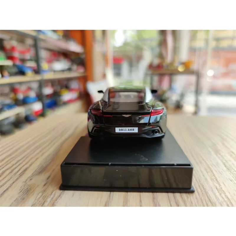 Aston Martin 1:32 Car Alloy Sports Car Model Diecast Sound Light Super Racing Lifting Tail Car Wheels Toys For Children
Aston Martin 1:32 Car Alloy Sports Car Model Diecast Sound Light Super Racing Lifting Tail Car Wheels Toys For Children