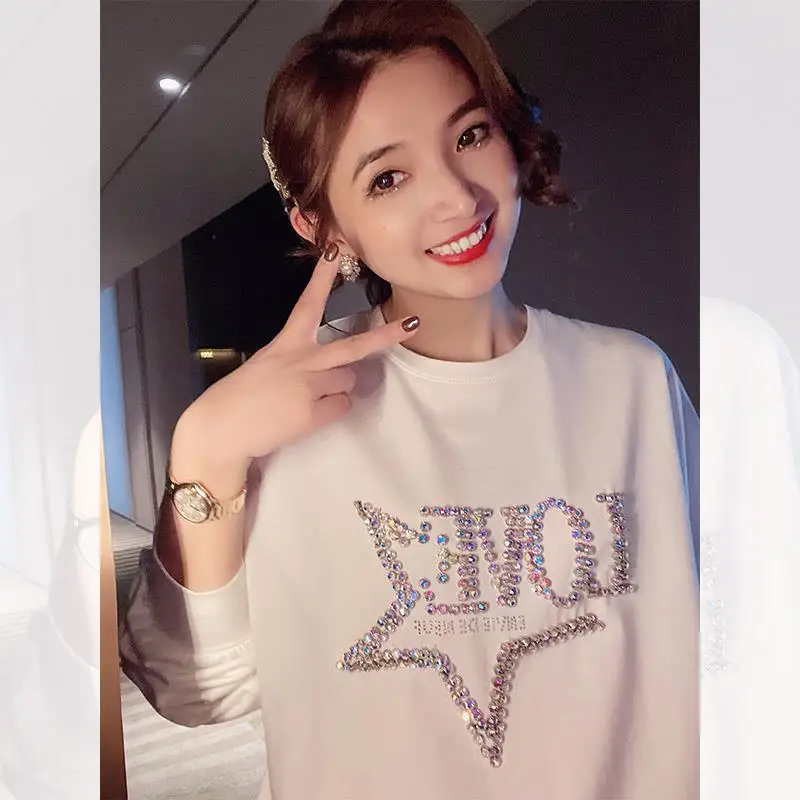 Women Hot Diamond Long Sleeve Bottoming Shirt All-match Loose O-neck Pullovers Top Casual Cotton Hoodies 2021 New Spring Autumn
Women Hot Diamond Long Sleeve Bottoming Shirt All-match Loose O-neck Pullovers Top Casual Cotton Hoodies 2021 New Spring Autumn