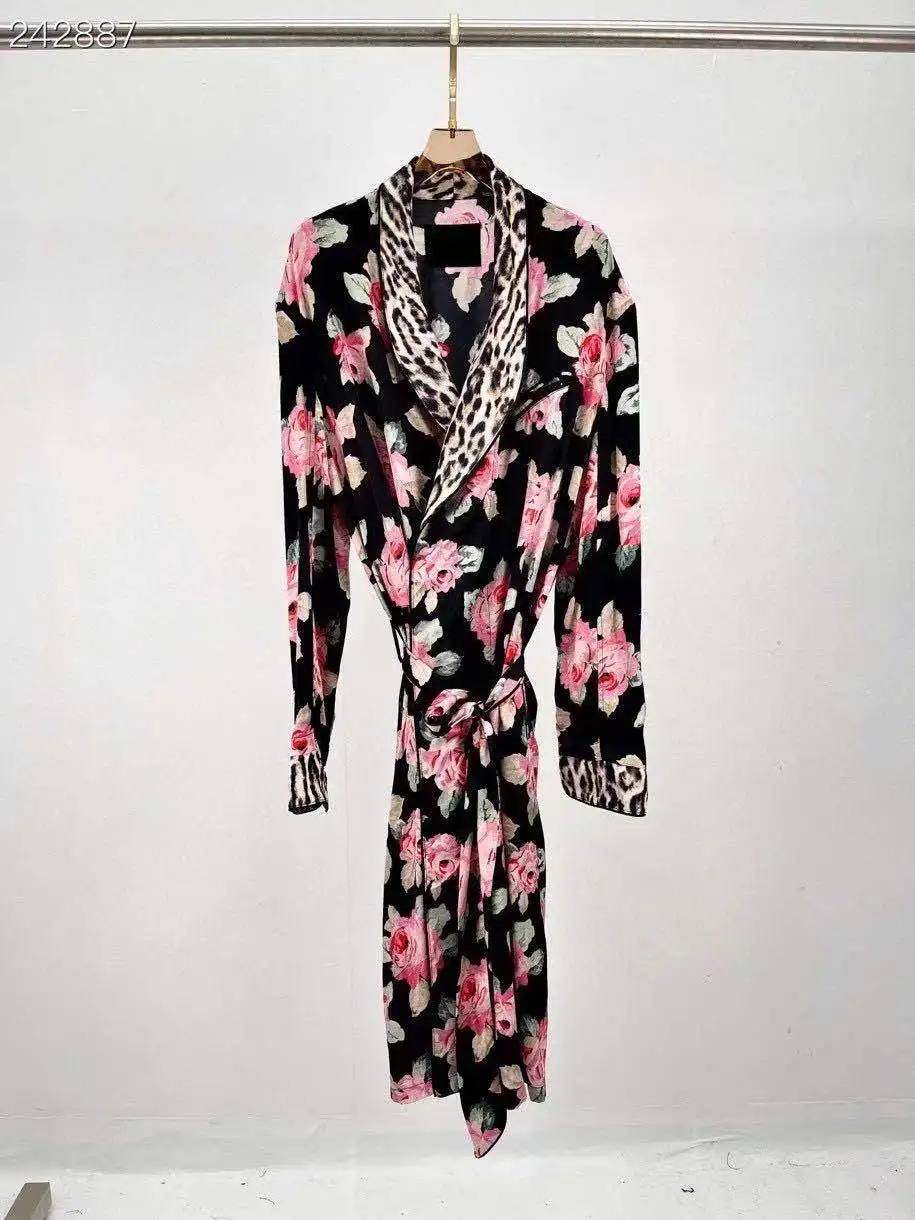 Fyion Fashion Runway Winter Long Sleeve Midi Dress Women's V-Neck Floral Print Belt Elegant Party Casual Loose Dress
Fyion Fashion Runway Winter Long Sleeve Midi Dress Women's V-Neck Floral Print Belt Elegant Party Casual Loose Dress