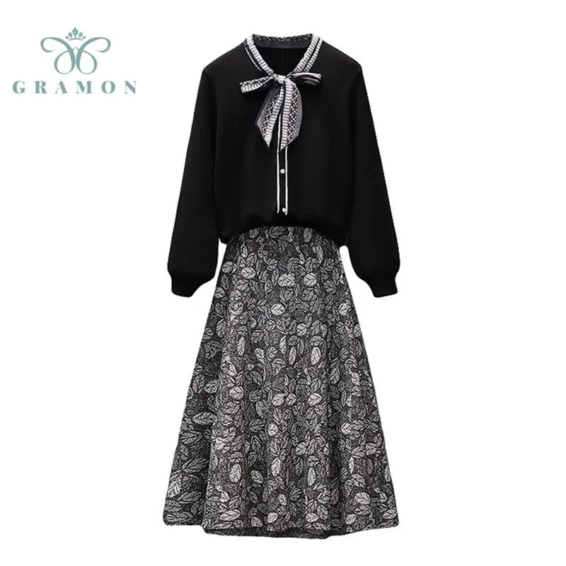 Комплект женской длинной юбки, свитер с бантом, юбка миди с принтом и высокой талией, комплект из двух предметов в стиле оверсайз, Осень-зима
Комплект женской длинной юбки, свитер с бантом, юбка миди с принтом и высокой талией, комплект из двух предметов в стиле оверсайз, Осень-зима