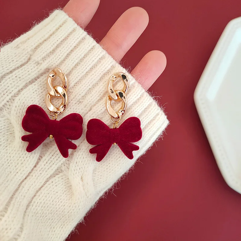 Cute Christmas Snowman Dangle Earrings for Women Red Ball Moon Santa Claus Zircon Earring Girl Christmas New Year Jewelry Gifts 
Cute Christmas Snowman Dangle Earrings for Women Red Ball Moon Santa Claus Zircon Earring Girl Christmas New Year Jewelry Gifts