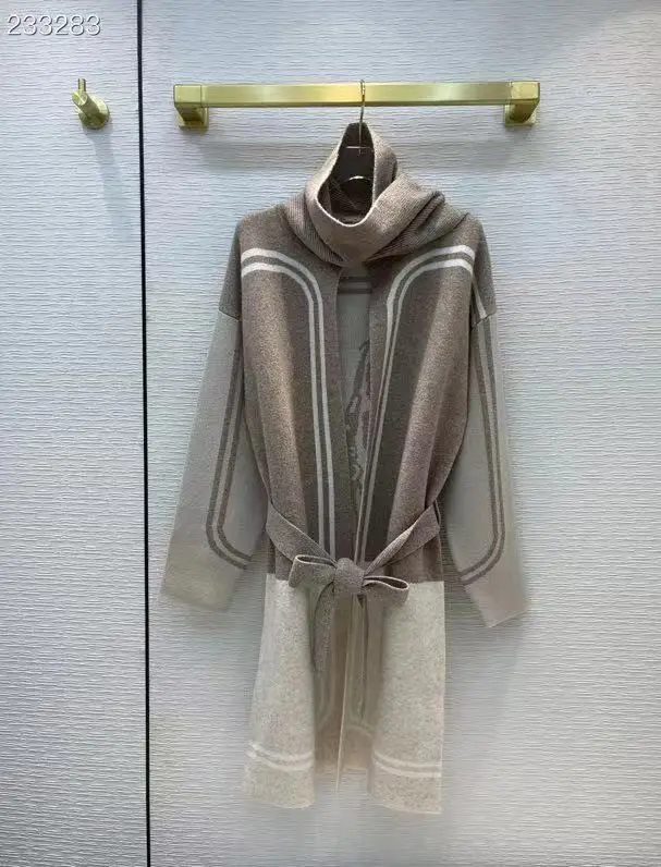 Casual Long Knitted Cardigan Trench Women Vintage Loose Cashmere Coat Patchwork Ladies Outwear 2021 Autumn Winter
Casual Long Knitted Cardigan Trench Women Vintage Loose Cashmere Coat Patchwork Ladies Outwear 2021 Autumn Winter