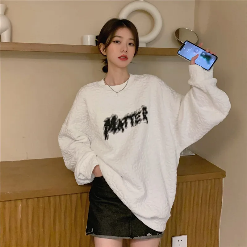 2021 winter thick jacquard printed sweatshirt round neck printing long-sleeved round neck hoodie
2021 winter thick jacquard printed sweatshirt round neck printing long-sleeved round neck hoodie