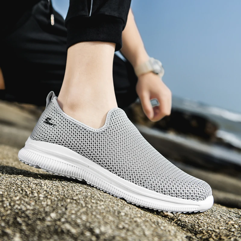 Fashion Shoes Men Loafers Light Walking Breathable Sports Casual Shoes Man Male Sneakers Plus Size Couple Shoe Women Sneaker
Fashion Shoes Men Loafers Light Walking Breathable Sports Casual Shoes Man Male Sneakers Plus Size Couple Shoe Women Sneaker
