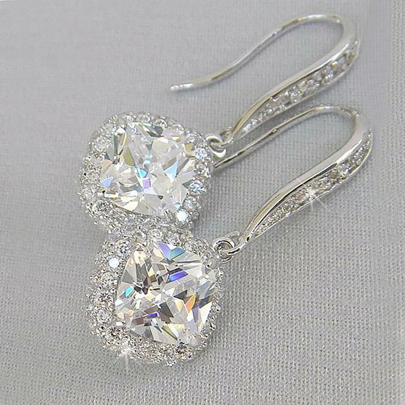 Fashion Drop Earrings for Women White JewelryсеѬежки необне pendientes de acero inoxidable earrings for women 2020
Fashion Drop Earrings for Women White JewelryсеѬежки необне pendientes de acero inoxidable earrings for women 2020