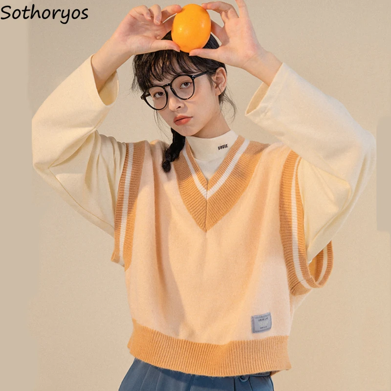 Cropped V-neck Sweater Vest Women Knitting Spring Fall Loose Preppy Style Panelled Patchwork Warm Knitwear Sleeveless Mujer Soft
Cropped V-neck Sweater Vest Women Knitting Spring Fall Loose Preppy Style Panelled Patchwork Warm Knitwear Sleeveless Mujer Soft