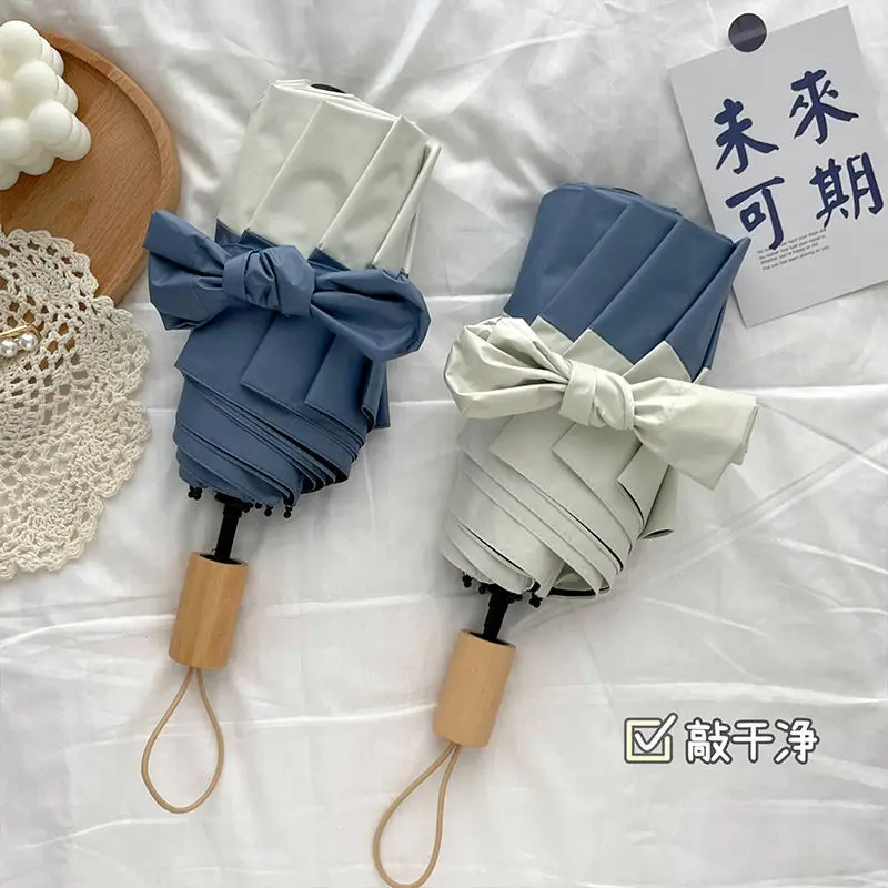 Ins simple umbrella folding sunscreen anti ultraviolet sunshade sunny and rainy sunshade black glue abstinence system
Ins simple umbrella folding sunscreen anti ultraviolet sunshade sunny and rainy sunshade black glue abstinence system
