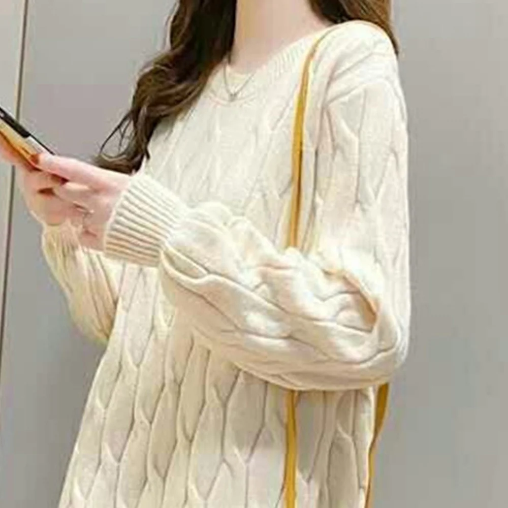 Plush thick lace stitching skirt women's long Korean version of loose lazy twist knitted dress winter
Plush thick lace stitching skirt women's long Korean version of loose lazy twist knitted dress winter