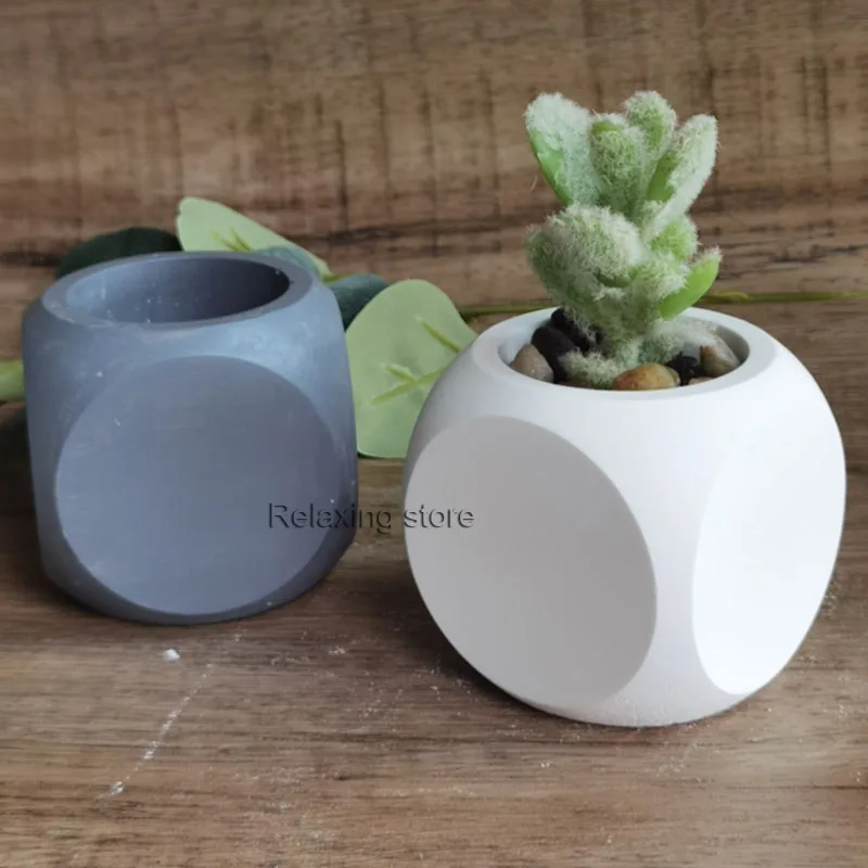Creative Round Concrete Flowerpot Silicone Mold Circular Section Plaster Candle Cup Container Cement Planter Resin Mould
Creative Round Concrete Flowerpot Silicone Mold Circular Section Plaster Candle Cup Container Cement Planter Resin Mould