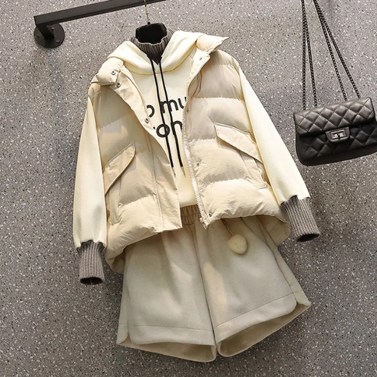 Autumn Winter New Warm Shorts 3 piece set Women Korean Fashion Casual Hooded Top + Vest Coat + Woolen Short Pants Suits
Autumn Winter New Warm Shorts 3 piece set Women Korean Fashion Casual Hooded Top + Vest Coat + Woolen Short Pants Suits