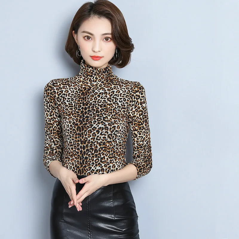 Women Turtleneck Thick tshirt Velvet Leopard Print Bottoming Top Warm Plus Size T-shirt
Women Turtleneck Thick tshirt Velvet Leopard Print Bottoming Top Warm Plus Size T-shirt