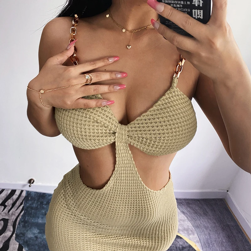 NOVAINSPO Mesh See Through Metal Decoration Side Split Midi Dresses Solid Bandage Transparent Sleeveless Ruching Dress Casual
NOVAINSPO Mesh See Through Metal Decoration Side Split Midi Dresses Solid Bandage Transparent Sleeveless Ruching Dress Casual