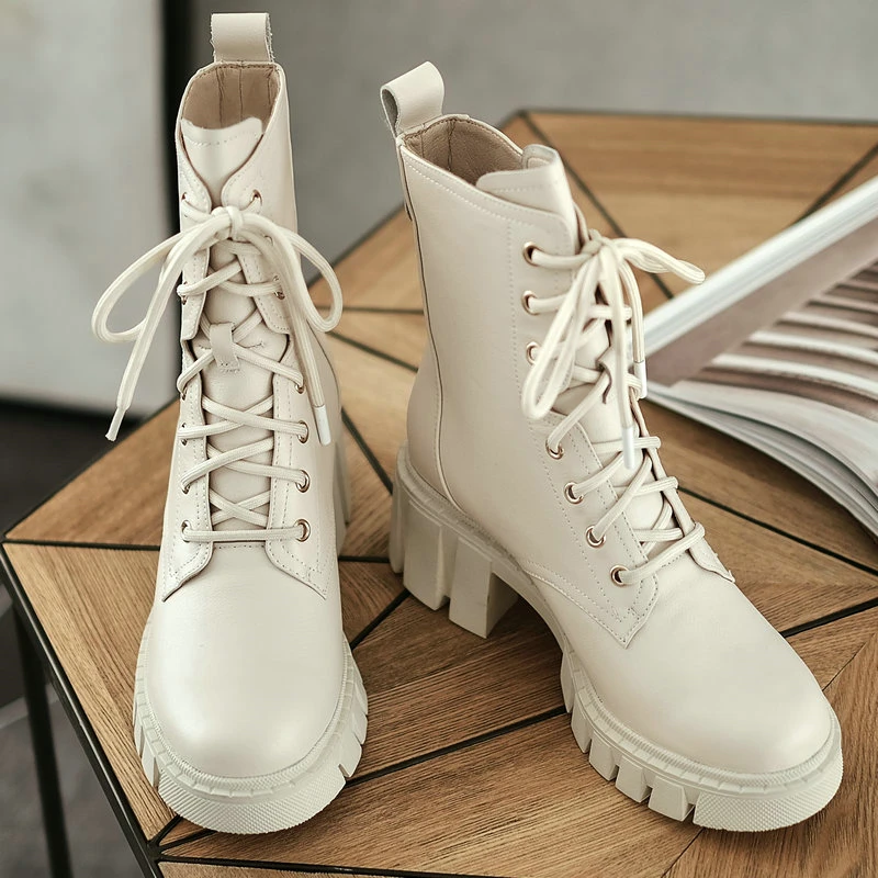 Sexy women Ankle motorcycle Boots Winter Genuine Leather High Heels platform Boots Felame Working Party Women's Boots
Sexy women Ankle motorcycle Boots Winter Genuine Leather High Heels platform Boots Felame Working Party Women's Boots