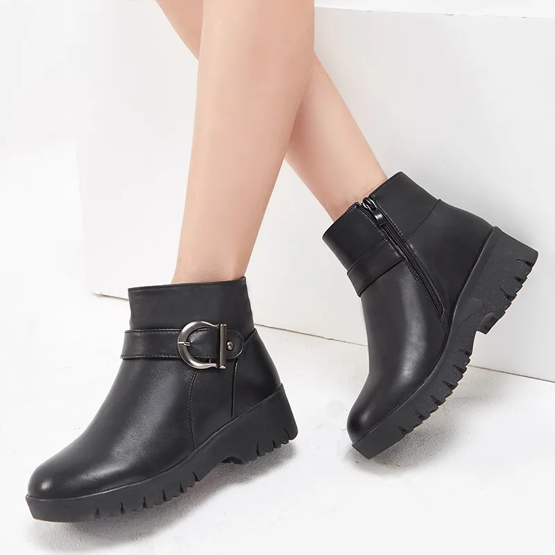 Asumer 2021 hot sale full genuine leather shoes women ankle boots Waterproof non-slip comfortable casual shoes woman snow boots
Asumer 2021 hot sale full genuine leather shoes women ankle boots Waterproof non-slip comfortable casual shoes woman snow boots