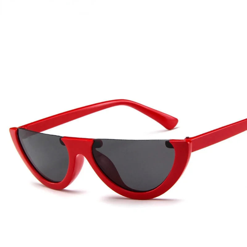 2022 New Vintage Half Frame Sunglasses Women Cat Eye Small Black White Red Colorful Transparent Sunglasses Female Male UV400
2022 New Vintage Half Frame Sunglasses Women Cat Eye Small Black White Red Colorful Transparent Sunglasses Female Male UV400