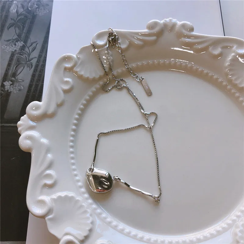POFUNUO Real 925 Sterling Silver European Minimalism Women Fashion Meteorite Pendant Necklaces Clavicalis Chokers Niche Necklace
POFUNUO Real 925 Sterling Silver European Minimalism Women Fashion Meteorite Pendant Necklaces Clavicalis Chokers Niche Necklace