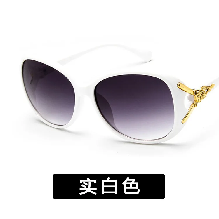 New Women's Sunglasses Fashion Classic Diamond Large Frame Anti-UV Driving Ladies Sun Glasses Female
New Women's Sunglasses Fashion Classic Diamond Large Frame Anti-UV Driving Ladies Sun Glasses Female