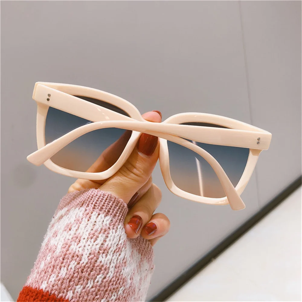 Vintage Square Sunglasses Oversized Gradient Color Glasses Frame Sun Glasses Shades Goggle Glasses Outdoor Unisex Eyewear Uv400 
Vintage Square Sunglasses Oversized Gradient Color Glasses Frame Sun Glasses Shades Goggle Glasses Outdoor Unisex Eyewear Uv400