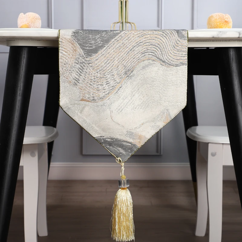 Luxury Wedding Table Runner Modern Decoration Table Runner Embroidered Dinning Tables Country Mariage Deco Wedding Decor BK50ZQ
Luxury Wedding Table Runner Modern Decoration Table Runner Embroidered Dinning Tables Country Mariage Deco Wedding Decor BK50ZQ