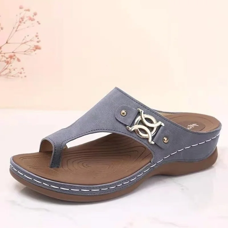 New summer large size women's shoes retro thick heel womens sandals wedges shoes for women sandalias mujer platform Designer
New summer large size women's shoes retro thick heel womens sandals wedges shoes for women sandalias mujer platform Designer