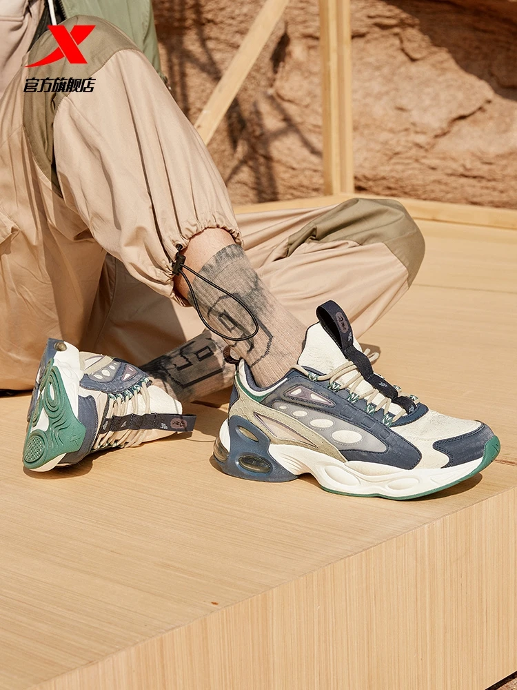 Men's shoes Shanhai series double wing sports shoes men's winter 2020 new air cushion sports running shoes
Men's shoes Shanhai series double wing sports shoes men's winter 2020 new air cushion sports running shoes