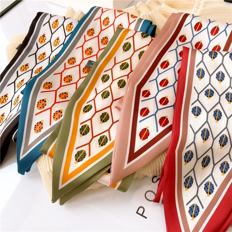 Новинка 2022, Шелковый облегающий шарф для женщин, повязка на шею, шарф с цветочными узорами, женские шарфы, воротник, галстук
Новинка 2022, Шелковый облегающий шарф для женщин, повязка на шею, шарф с цветочными узорами, женские шарфы, воротник, галстук