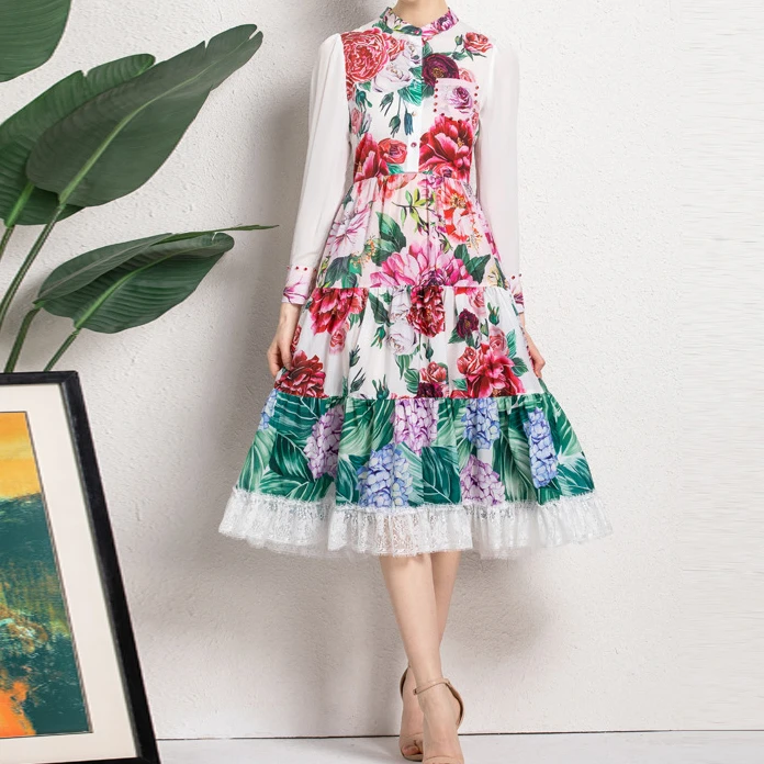 2021 spring and summer new women's printed small stand-up collar long-sleeved lace stitching large swing holiday dress
2021 spring and summer new women's printed small stand-up collar long-sleeved lace stitching large swing holiday dress