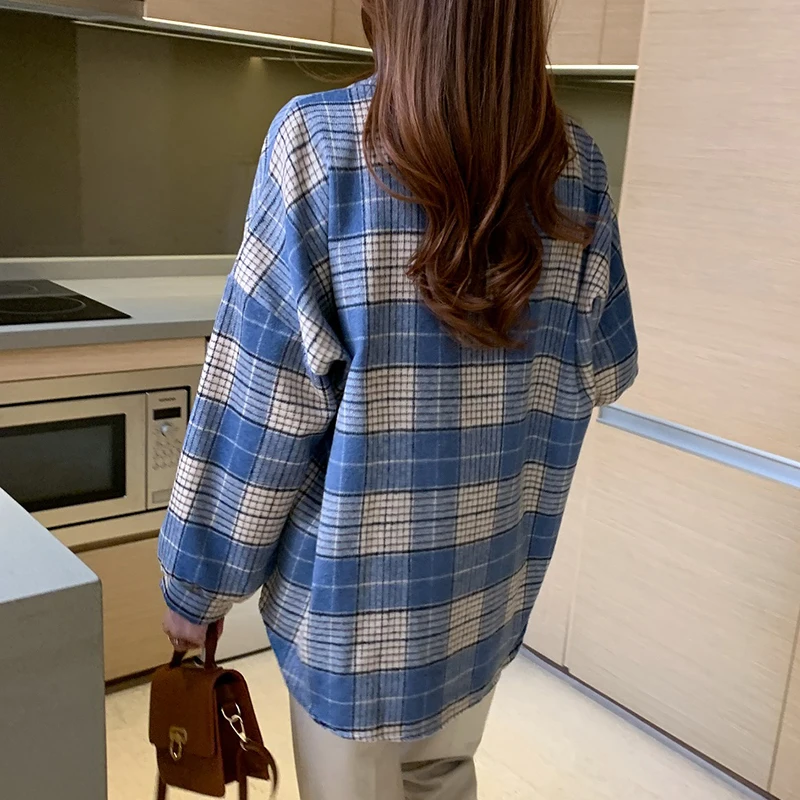Spring New Women Vintage Plaid Woolen Shirt Jacket Autumn Office Full Sleeve Outwear Loose Casual Wear Stylish Girl Tops T0N328T
Spring New Women Vintage Plaid Woolen Shirt Jacket Autumn Office Full Sleeve Outwear Loose Casual Wear Stylish Girl Tops T0N328T