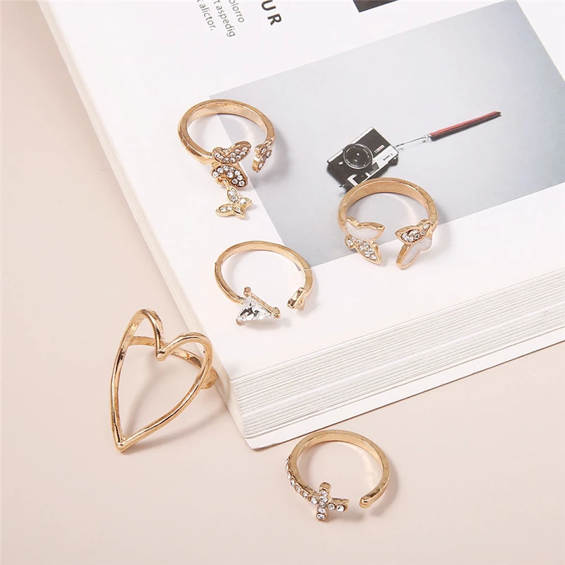 Personality 5 Pcs/set Butterfly Cross Triangle Heart Crystal Finger Rings Set for Women Party Gift
Personality 5 Pcs/set Butterfly Cross Triangle Heart Crystal Finger Rings Set for Women Party Gift