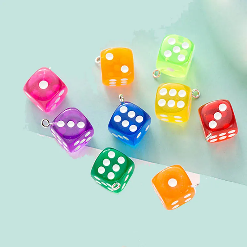 10Pcs/Lot Transparent Dice DIY Earring Pendants 14mm Miniature Figurines Resin Craft Resin Cabochon Charms Making Accessories
10Pcs/Lot Transparent Dice DIY Earring Pendants 14mm Miniature Figurines Resin Craft Resin Cabochon Charms Making Accessories