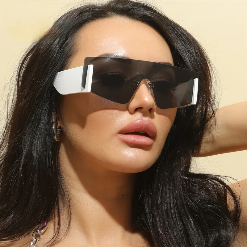 Fashion Oversized Rimless One Piece Women Sunglasses Retro Orange Tea Eyewear Shades UV400 Men Wide Legs Sun Glasses 2021
Fashion Oversized Rimless One Piece Women Sunglasses Retro Orange Tea Eyewear Shades UV400 Men Wide Legs Sun Glasses 2021