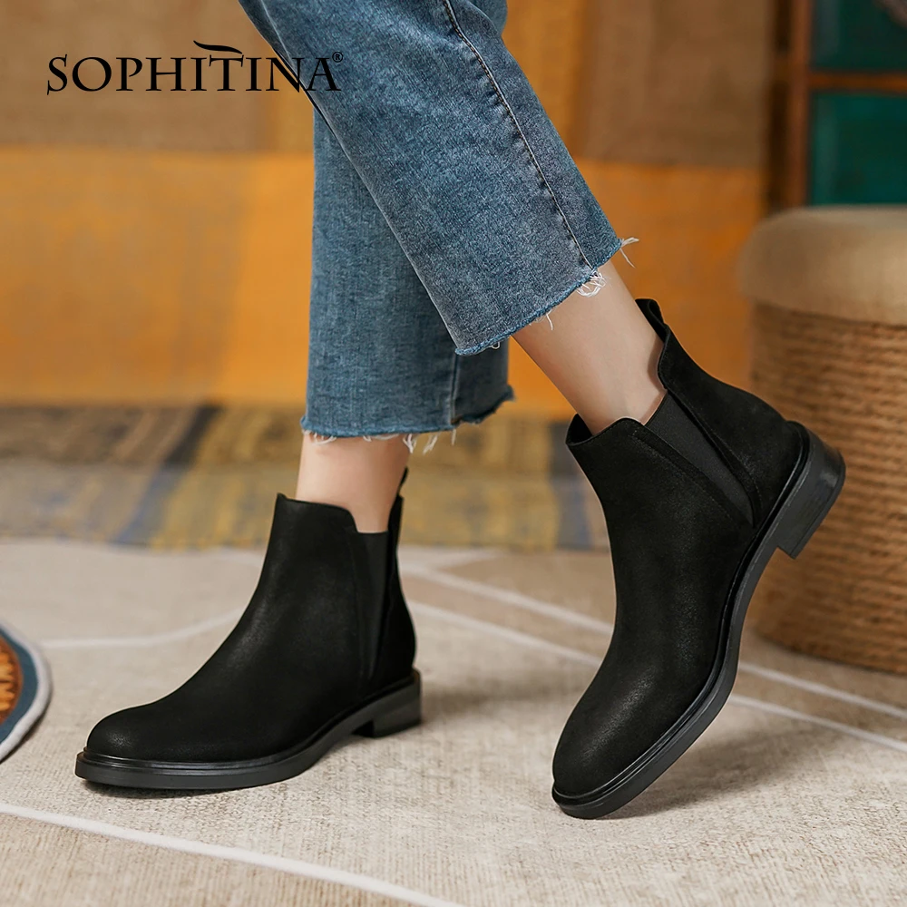 SOPHITINA Women's Shoes Chelsea Ankle Boots Leather Flat Comfort Casual Round Toe Shoes Slip-On Short Plush Female Boots HO245
SOPHITINA Women's Shoes Chelsea Ankle Boots Leather Flat Comfort Casual Round Toe Shoes Slip-On Short Plush Female Boots HO245