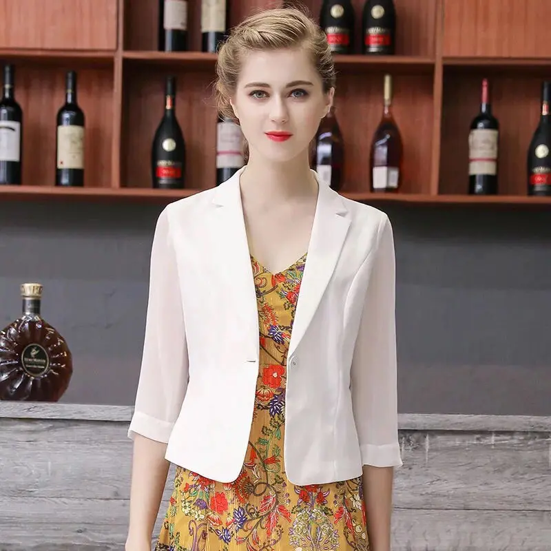 New Women Blazer Thin 3/4 Sleeve Blazer Solid Color Office Lady Suit Coat Fashion Women Basic Coats Autumn Chaquetas Mujer X280
New Women Blazer Thin 3/4 Sleeve Blazer Solid Color Office Lady Suit Coat Fashion Women Basic Coats Autumn Chaquetas Mujer X280