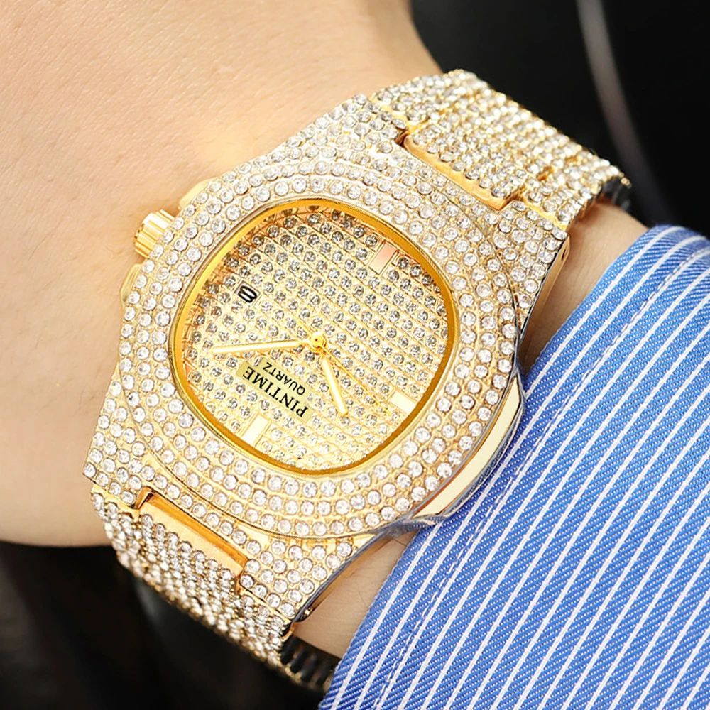 Модные классические дизайнерские полностью алмазные золотые часы, мужские часы от лучшего бренда, Роскошные Кварцевые наручные часы, мужск... 
Модные классические дизайнерские полностью алмазные золотые часы, мужские часы от лучшего бренда, Роскошные Кварцевые наручные часы, мужск...