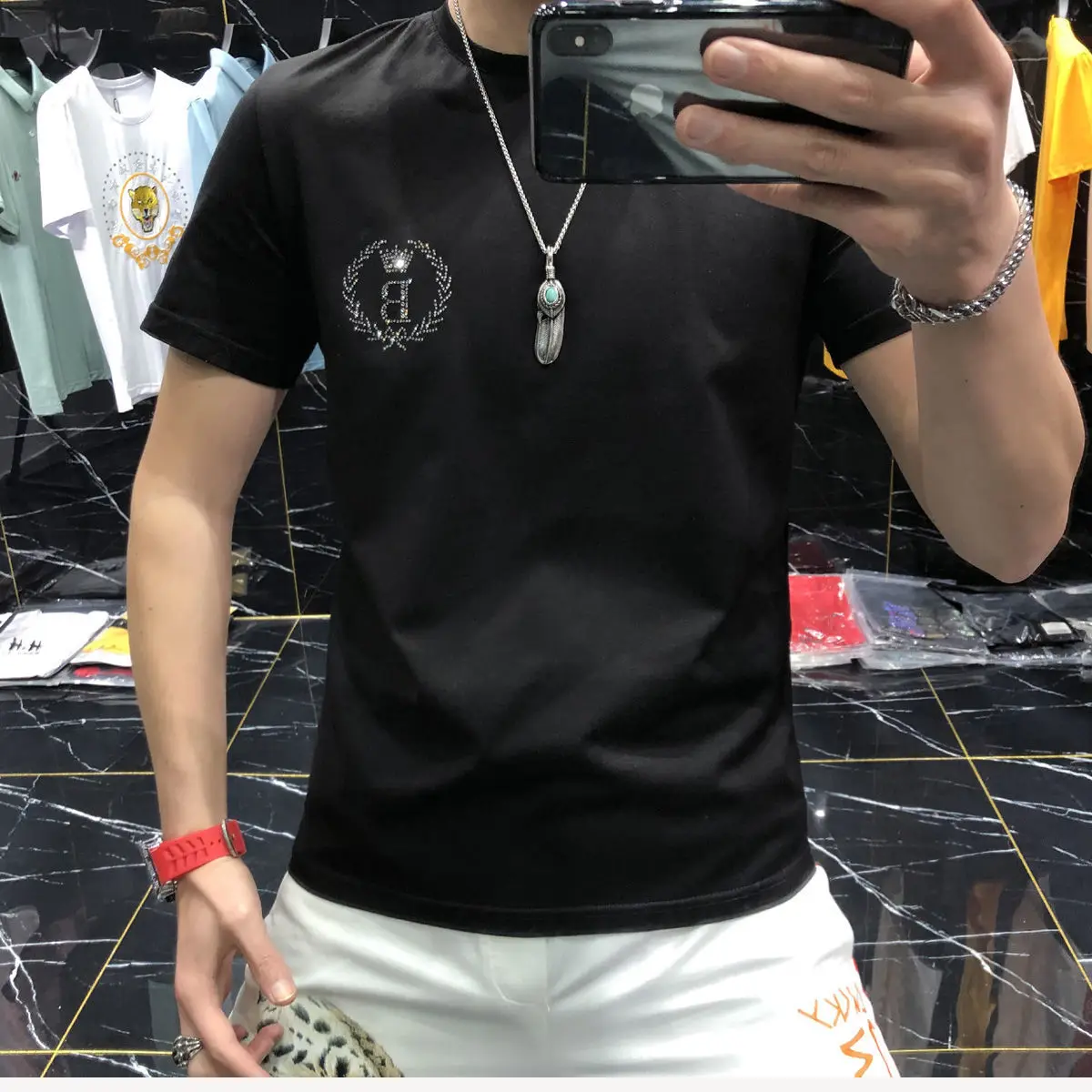 Short Sleeve T-shirt Summer Trend Slim Round Neck Simple T-shirt Letter Hot Drill Half Sleeve Man
Short Sleeve T-shirt Summer Trend Slim Round Neck Simple T-shirt Letter Hot Drill Half Sleeve Man