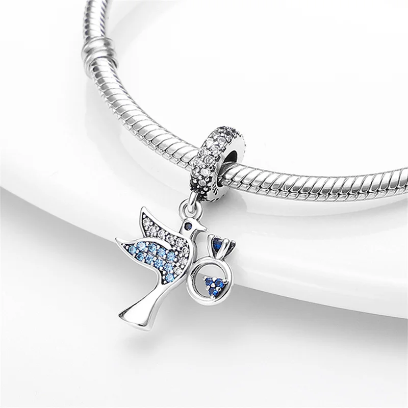 New Silver Zircon Woodpecker plata de ley Charms Bead Fits Original Pandora Bracelet Necklace Woman Fashion Fine Jewelry Gift
New Silver Zircon Woodpecker plata de ley Charms Bead Fits Original Pandora Bracelet Necklace Woman Fashion Fine Jewelry Gift