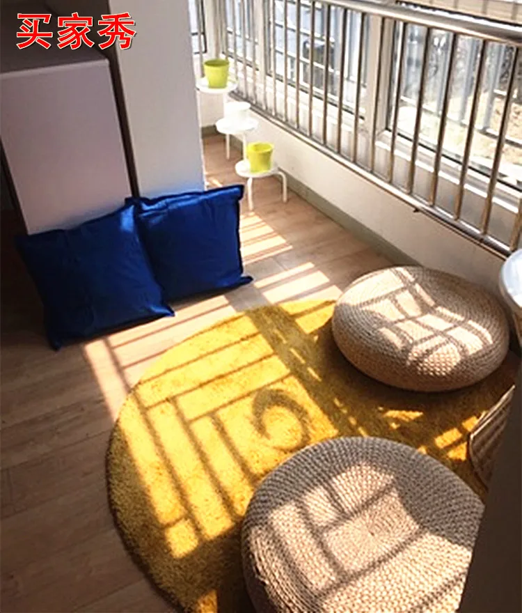 Beach House Woven Wicker Seagrass Low Table Footstool or Ottoman Furniture Piece Round Cushioned Top Stool
Beach House Woven Wicker Seagrass Low Table Footstool or Ottoman Furniture Piece Round Cushioned Top Stool