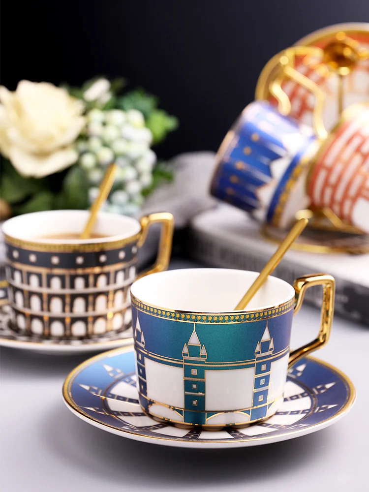 Luxury Porcelain Coffee Cup Vintage Buliding Ceramic Cups And Saucers Set Europe Tea Cup afternoon tea decor home accessories
Luxury Porcelain Coffee Cup Vintage Buliding Ceramic Cups And Saucers Set Europe Tea Cup afternoon tea decor home accessories