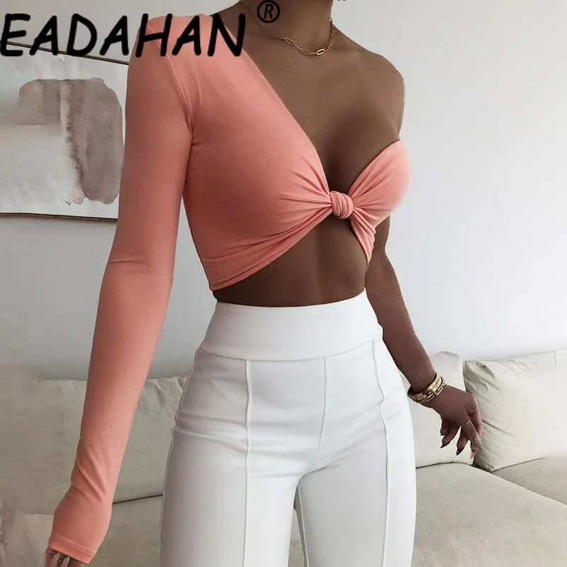 Eadahan 2021 модный новый стиль без бретелек Асимметричный летний сезон однотонный сексуальный топ
Eadahan 2021 модный новый стиль без бретелек Асимметричный летний сезон однотонный сексуальный топ