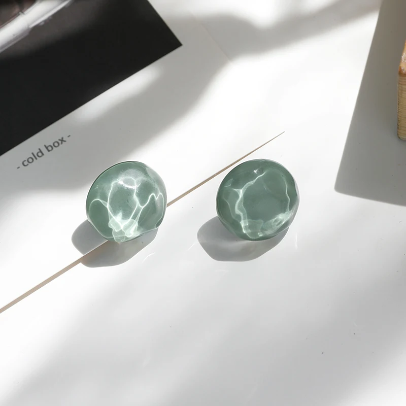 Korea Simple And Fresh All-Match Irregular Earrings Temperament All-Match Earrings Women Popular Trinkets
Korea Simple And Fresh All-Match Irregular Earrings Temperament All-Match Earrings Women Popular Trinkets