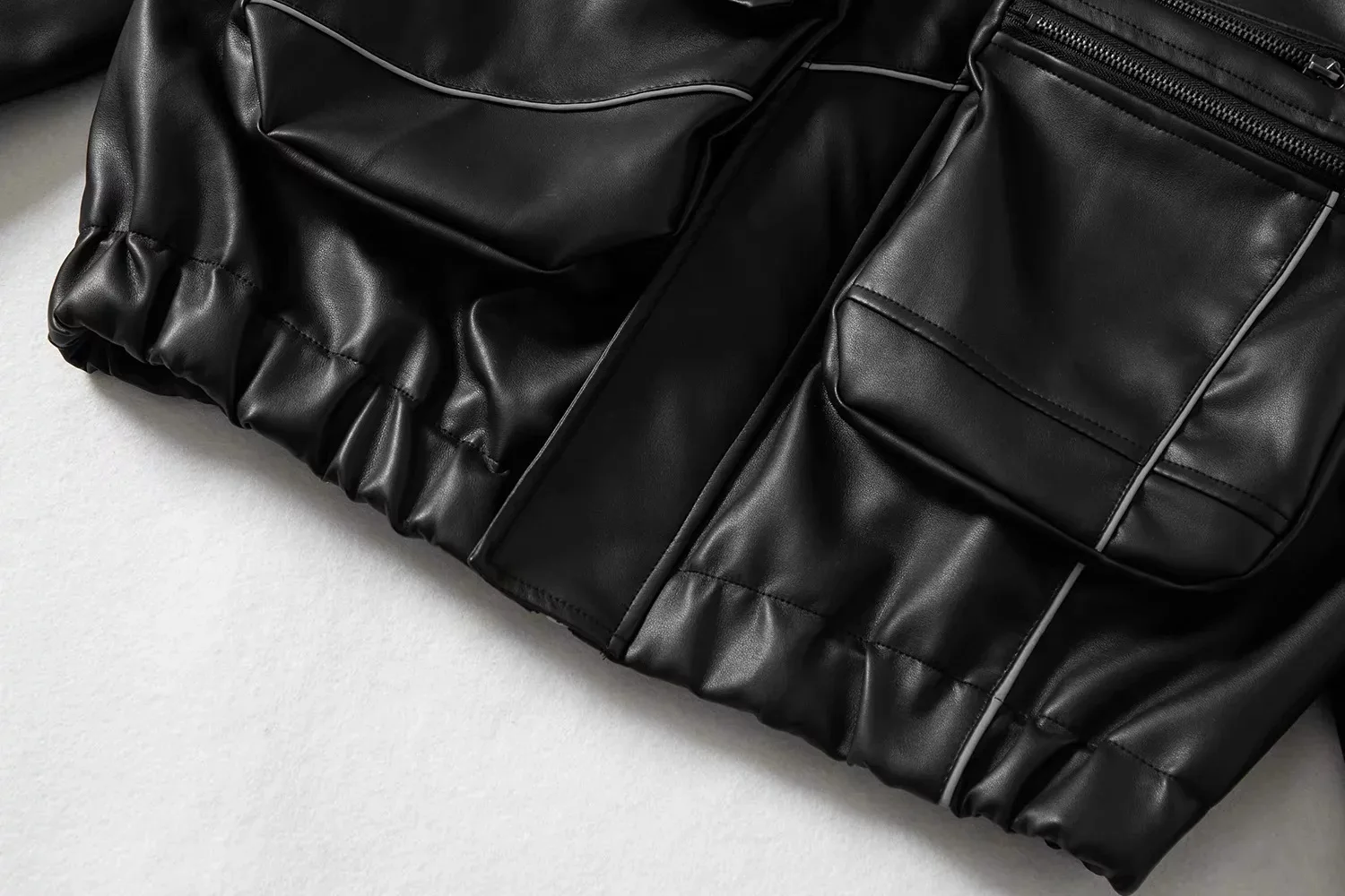 Women Leather Jacket Safari Style Autumn Winter Oversize Loose Reflective Jacket Coat 2020
Women Leather Jacket Safari Style Autumn Winter Oversize Loose Reflective Jacket Coat 2020