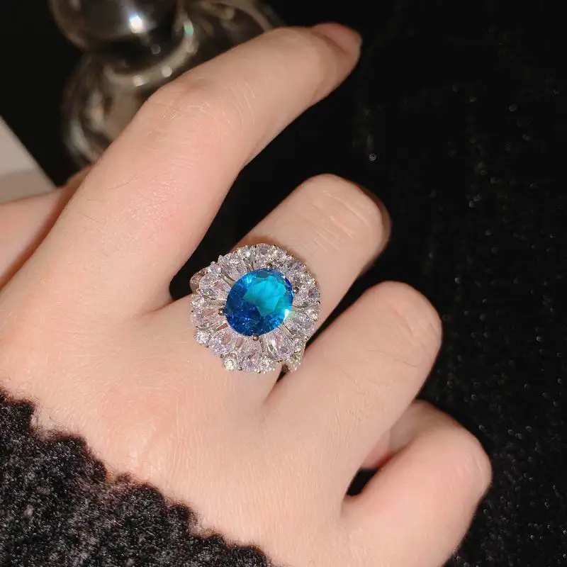 Big White Blue Oval Flower Crystal Zircon Adjustable Rings For Women Etrendy Personality Elegant Open Ring bijoux
Big White Blue Oval Flower Crystal Zircon Adjustable Rings For Women Etrendy Personality Elegant Open Ring bijoux