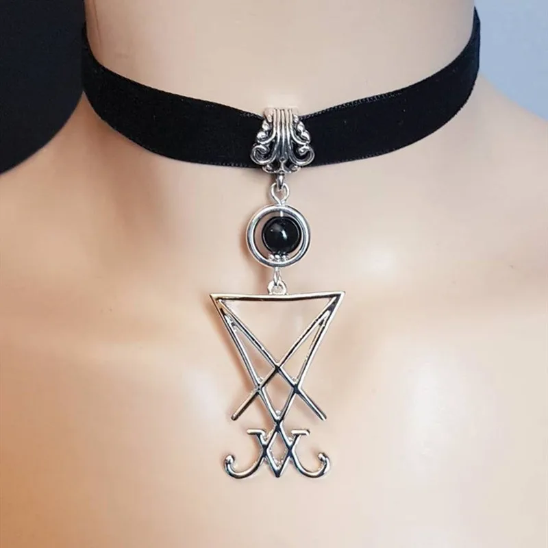 Lucifer Seal Necklace, Gothic Satan and Elegant Black Velvet Necklace, Satan's Seal Necklace, Dark Mysterious Witch Jewelry
Lucifer Seal Necklace, Gothic Satan and Elegant Black Velvet Necklace, Satan's Seal Necklace, Dark Mysterious Witch Jewelry