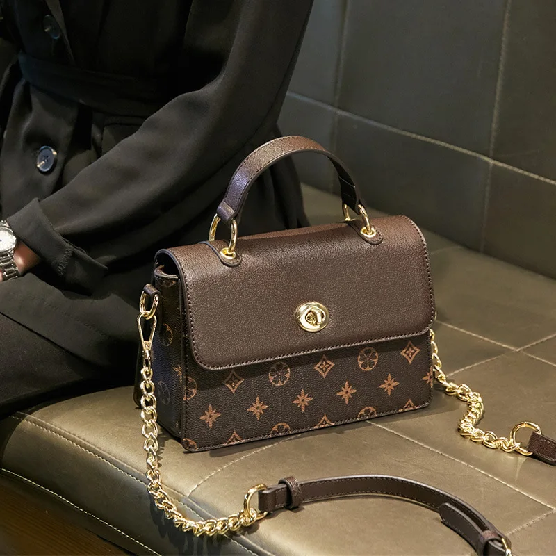 Fashion Retro High-quality Western Style Small Square Bag 2021 New Fashion Printing All-match Single Shoulder Messenger Bag Sac
Fashion Retro High-quality Western Style Small Square Bag 2021 New Fashion Printing All-match Single Shoulder Messenger Bag Sac