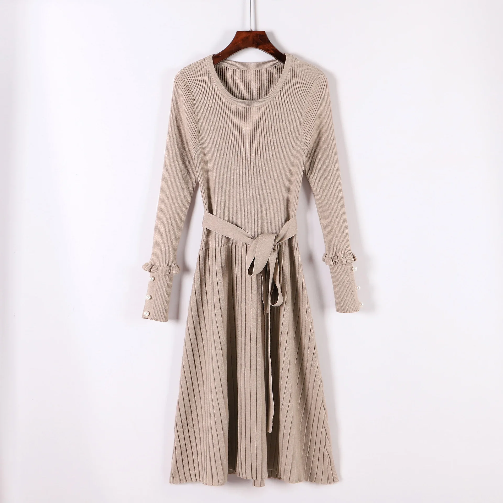 HLBCBG A Line Women Sweater Dress Pleated Swing Wrap Belted Dresses O Neck Long Sleeve Autumn Winter Chic Beading Lady Dresses
HLBCBG A Line Women Sweater Dress Pleated Swing Wrap Belted Dresses O Neck Long Sleeve Autumn Winter Chic Beading Lady Dresses