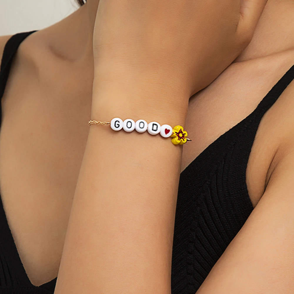 Lacteo 5 Style Korean Sweet Acrylic Letter Beeds Chain Bangle Bracelet Simple Minimalist Rhinestone Flower Bracelet Jewelry 
Lacteo 5 Style Korean Sweet Acrylic Letter Beeds Chain Bangle Bracelet Simple Minimalist Rhinestone Flower Bracelet Jewelry