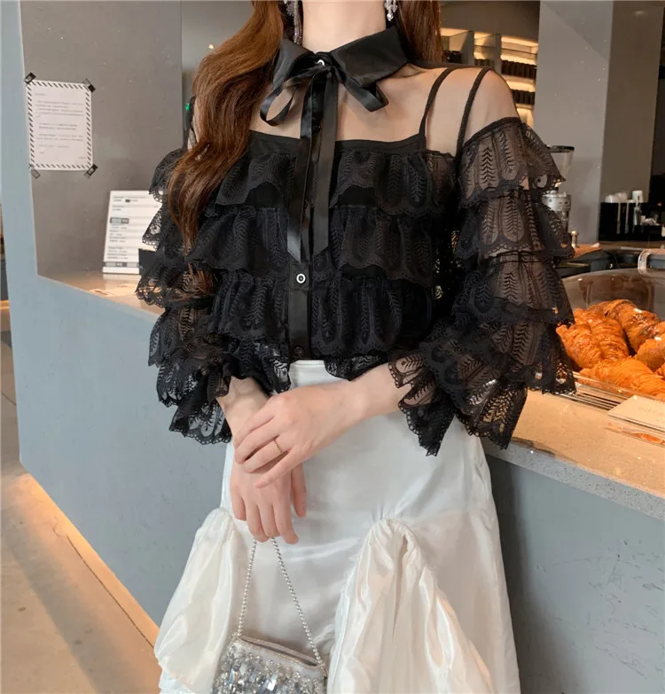 Korean Fashion Clothing Moda Feminina Blusas Brand Spring Fall Women Blouses Lace Shirts Ruffles White Black Tops Vetement Femme
Korean Fashion Clothing Moda Feminina Blusas Brand Spring Fall Women Blouses Lace Shirts Ruffles White Black Tops Vetement Femme