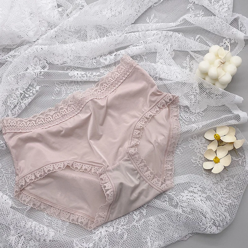 Women's panties solid color sexy cat lace side Maiden briefs seamless Female underpanties Japanese ice silk Women's underwear
Women's panties solid color sexy cat lace side Maiden briefs seamless Female underpanties Japanese ice silk Women's underwear